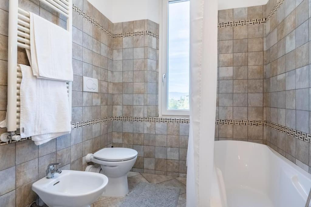 -Villa Emily- Parking, Garden & Wi-Fi Pisa Ngoại thất bức ảnh